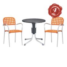 2 Stole Orange "Aurora" 2 stk + 1 Bord 70 Ø Werzalit, Nardi