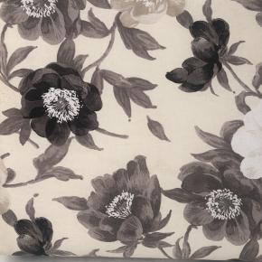Dess. 625 Sort & Grå blomster på Beige bund, BOMULD+POLYESTER