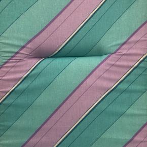 Dess. 917 Turkis, Lilla & Hvid Skrå-stribet, BOMULD